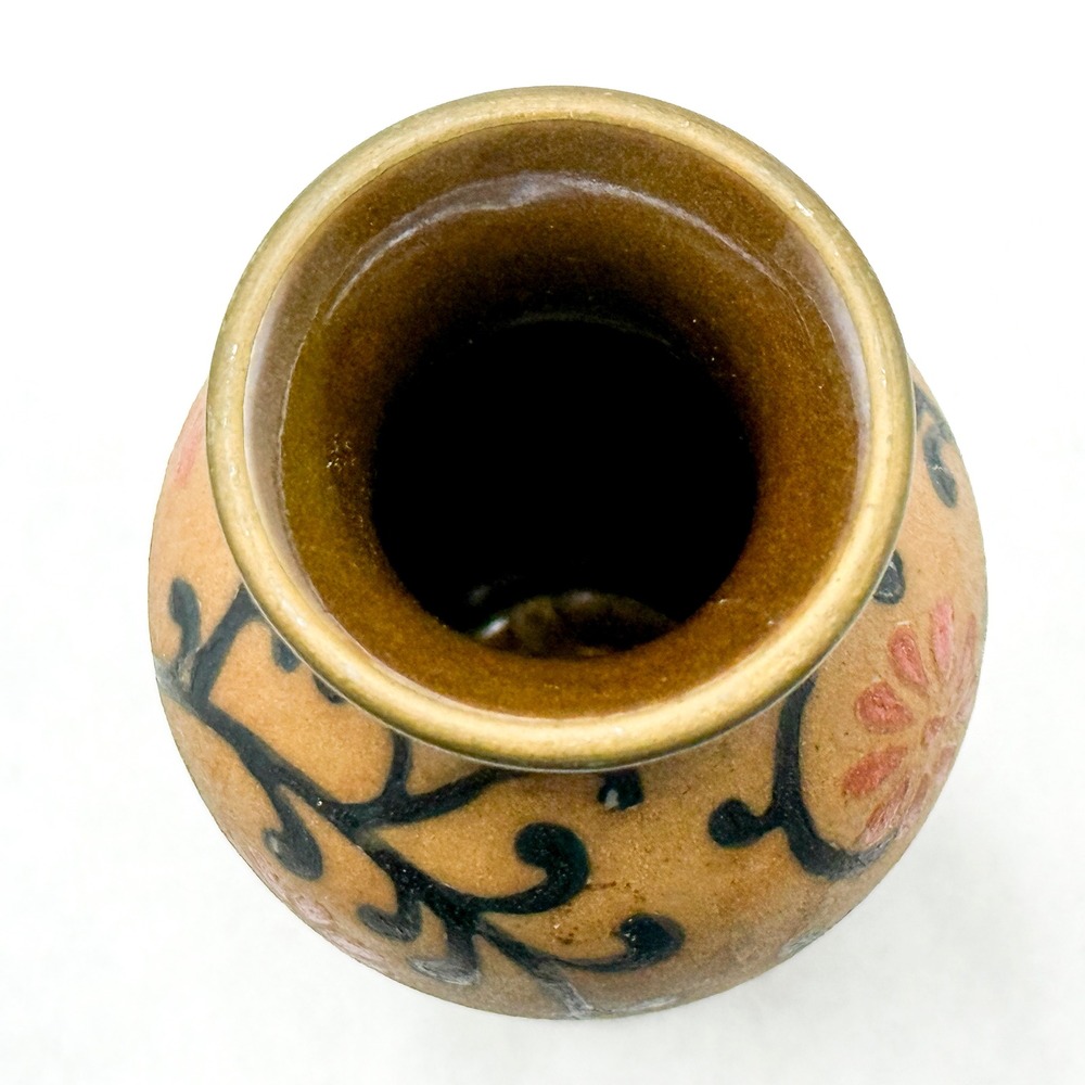 Vintage Hand Painted Floral Studio Pottery Vase Signed 6 Inch - Picture 4 of 6